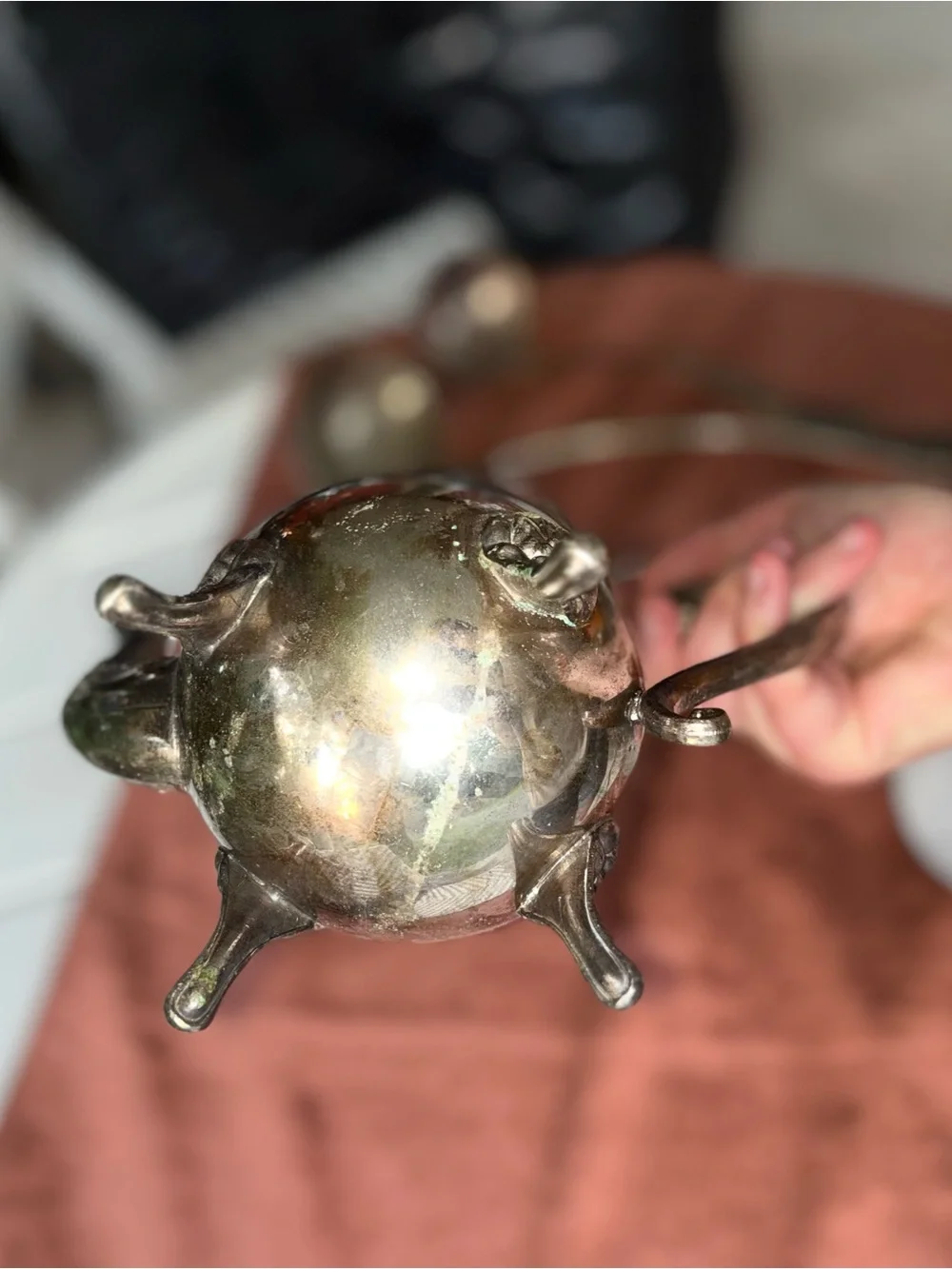 Vintage Silver-Tone Decorative Teapot - Elegant Home Dining Accent